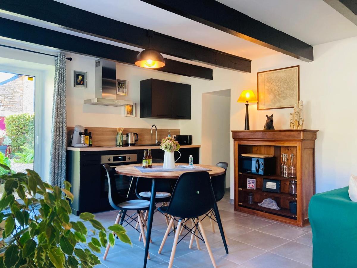 Charmante Petite Maison Renovee Quistinic Kültér fotó